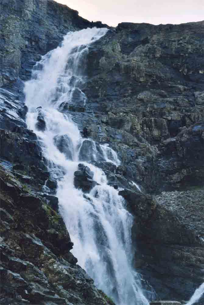 204 - Noruega - catarata Stigfossen - 2001